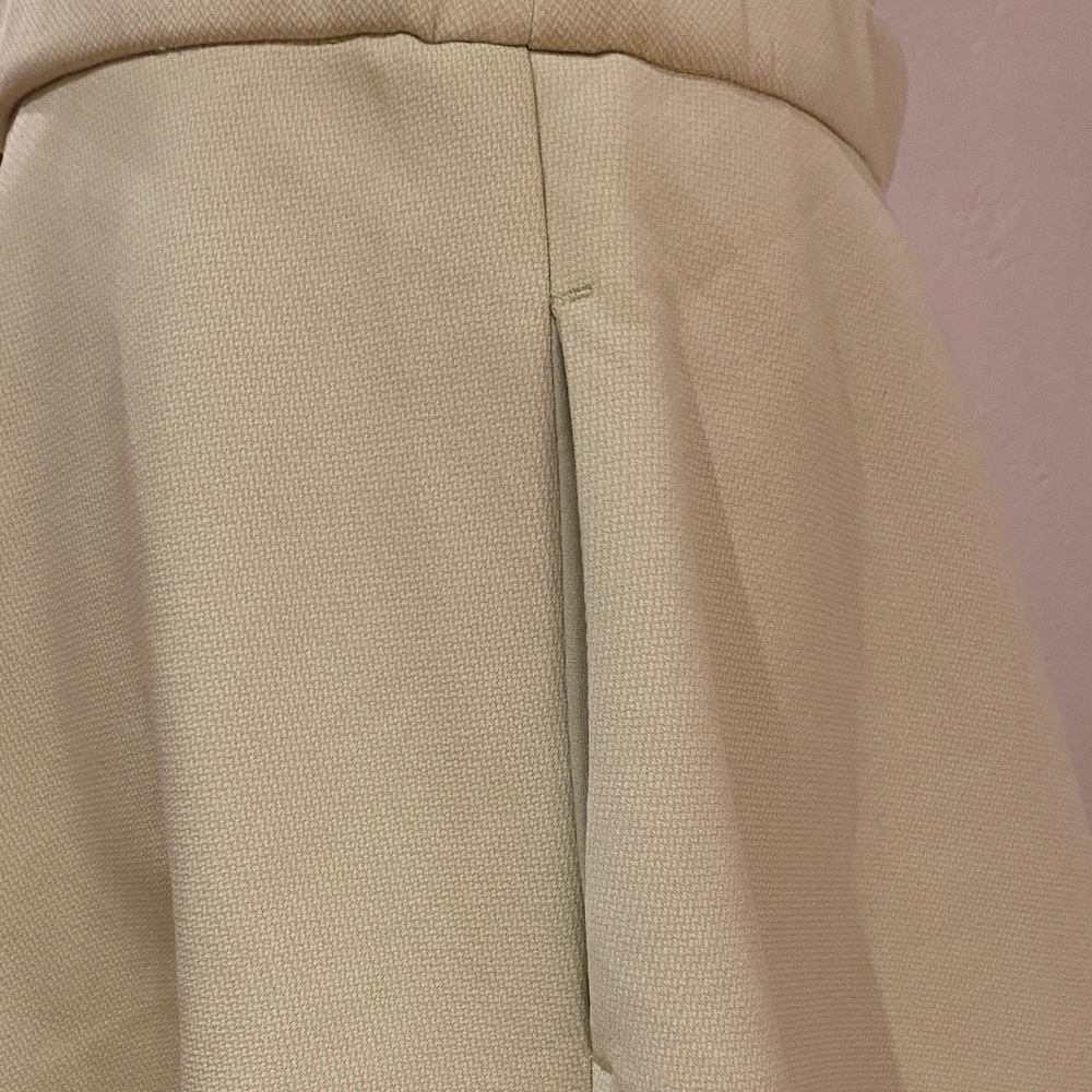 Elegant Green Shirt and Skirt Set NWT (2 piece) - Picture 5 of 7